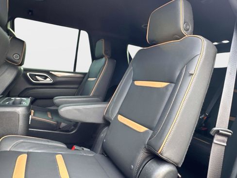 Used 2023 GMC Yukon AT4 w/ LPO, Floor Liner Package image 15