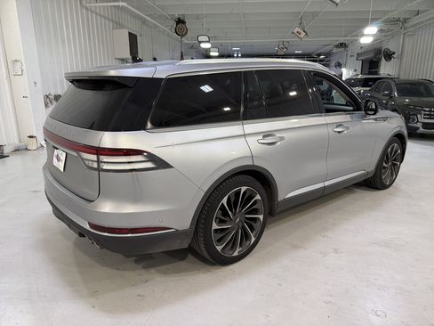 Used 2021 Lincoln Aviator Reserve w/ Equipment Group 201A image 5