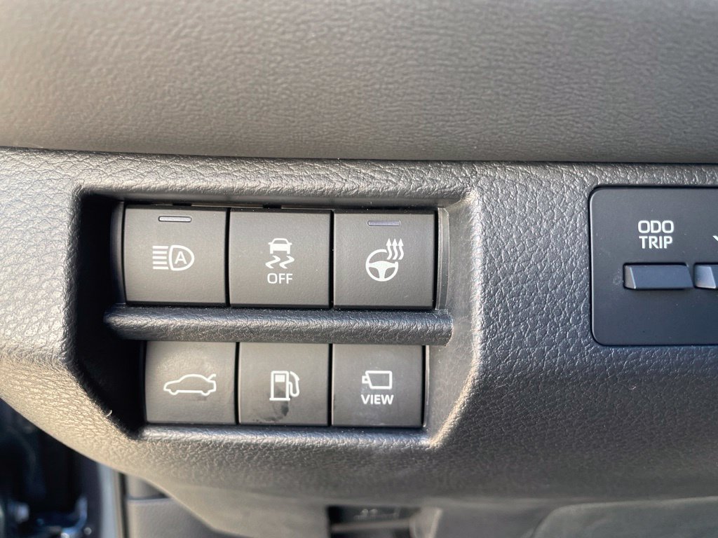 Used 2021 Toyota Avalon Limited w/ Advanced Safety Package FWD image 16