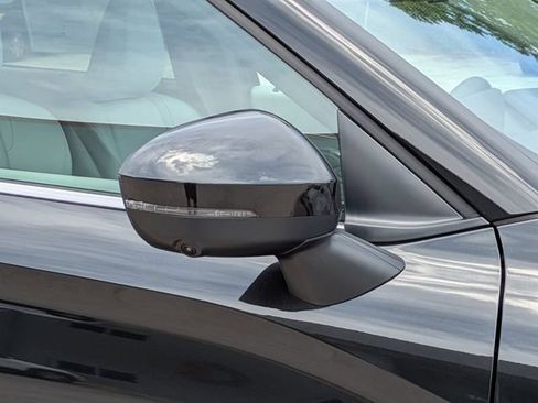 New 2026 Mitsubishi Outlander SEL FWD image 12
