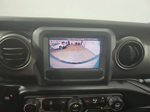 Used 2022 Jeep Wrangler Unlimited Sport AWD/4WD image 20