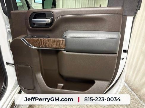 Used 2021 GMC Sierra 2500 Denali w/ Denali Ultimate Package AWD/4WD image 25