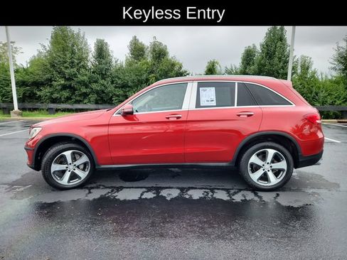 Used 2016 Mercedes-Benz GLC 300 4MATIC image 4