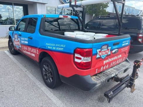 Used 2022 Ford Maverick XLT FWD image 2