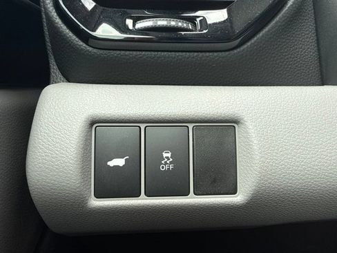 Used 2025 Honda Pilot Touring image 37