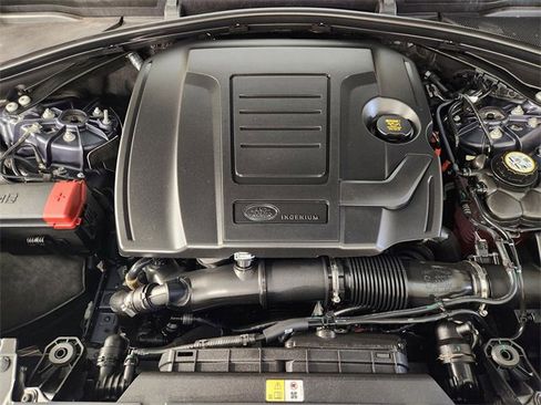Used 2026 Land Rover Range Rover Velar S image 31
