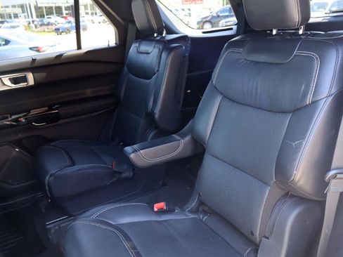 Used 2022 Ford Explorer ST AWD/4WD image 25