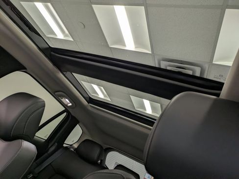 Certified 2025 MAZDA CX-50 AWD 2.5 S w/ Cargo Package image 21