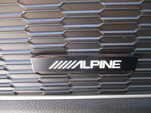 Used 2022 Jeep Grand Cherokee L Limited image 40