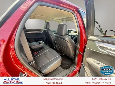 Used 2017 Cadillac XT5 Luxury FWD image 17