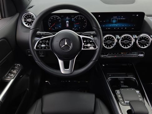 Certified 2023 Mercedes-Benz GLA 250 4MATIC image 11