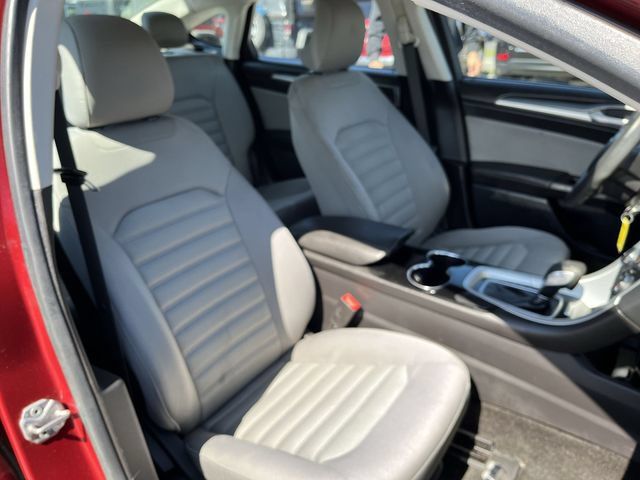Used 2015 Ford Fusion S FWD image 25