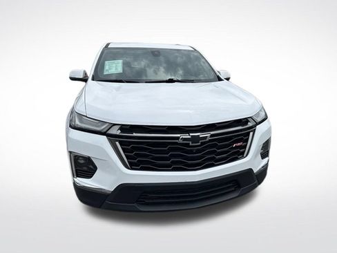 Used 2023 Chevrolet Traverse RS w/ LPO, Floor Liner Package AWD/4WD image 9