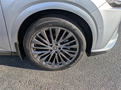 Certified 2024 Lexus RX 450h 450h+ Luxury w/ Convenience Package image 12