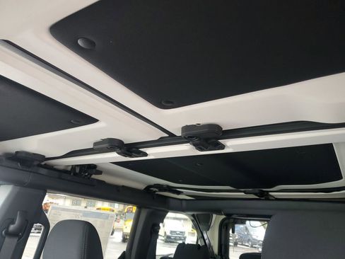 New 2026 Ford Bronco Big Bend image 32