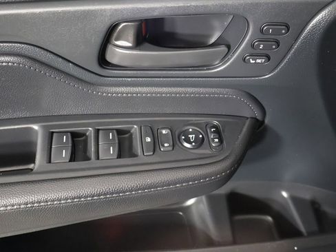 Used 2023 Honda Odyssey Sport image 35