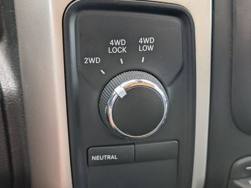 Used 2015 RAM 2500 Big Horn AWD/4WD image 17