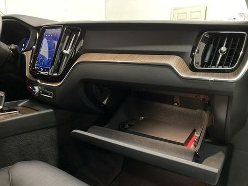 Used 2023 Volvo XC60 B5 Plus w/ Protection Package Premier image 84