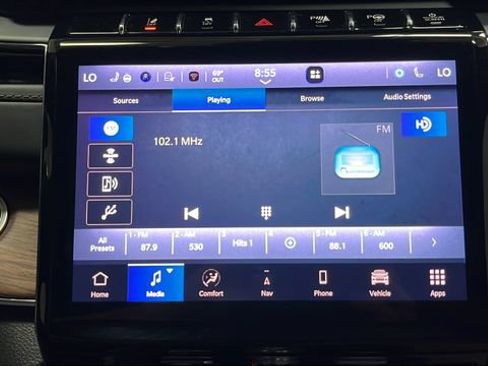 Used 2023 Jeep Grand Cherokee L Summit w/ Advanced Protech Group IV AWD/4WD image 31