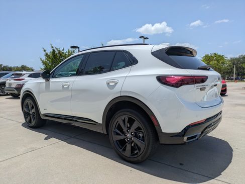 Used 2024 Buick Envision Sport Touring AWD/4WD image 4