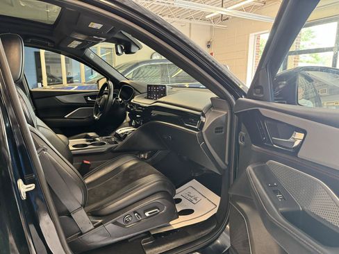 Used 2022 Acura MDX Type S AWD/4WD image 32