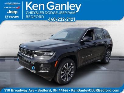 New 2024 Jeep Grand Cherokee Overland w/ Luxury Tech Group IV