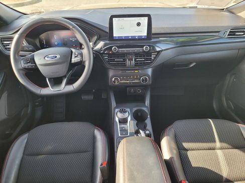 Used 2025 Ford Escape ST-Line FWD image 11