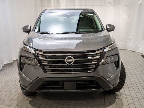 New 2026 Nissan Rogue SV image 2