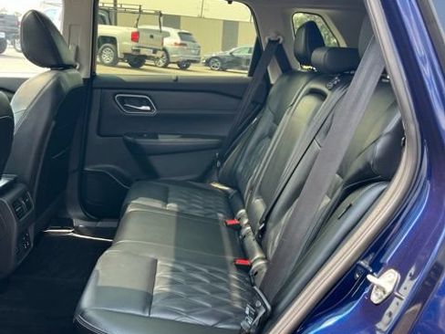 Used 2026 Nissan Rogue Platinum w/ Platinum Premium Package AWD/4WD image 28