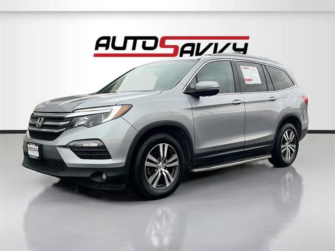 Used 2017 Honda Pilot EX-L image 3