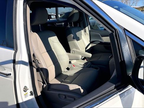 Used 2016 Honda Odyssey EX-L image 8