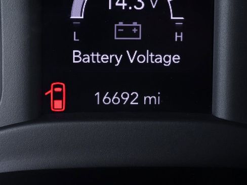 Used 2021 RAM 5500 Tradesman w/ Chrome Appearance Group image 22