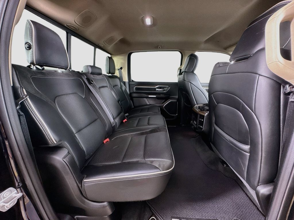Used 2021 RAM 1500 Laramie AWD/4WD image 32