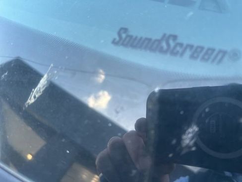 Used 2020 Ford Escape SE Sport image 13