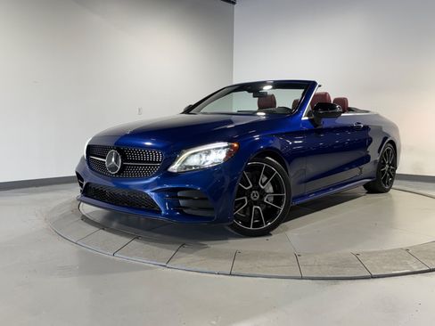 Used 2019 Mercedes-Benz C 300 Cabriolet image 2