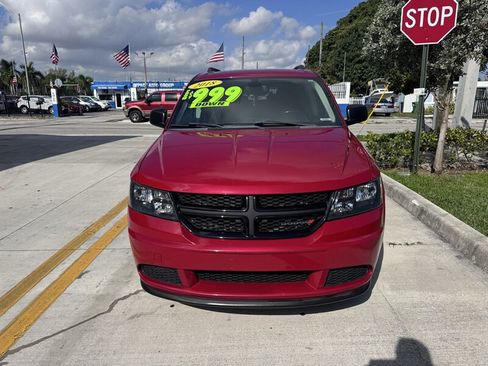 Used 2018 Dodge Journey SE w/ Connectivity Group image 2