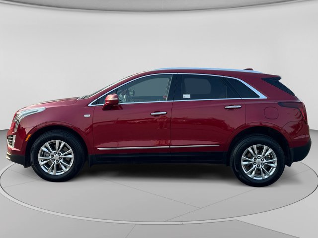Used 2020 Cadillac XT5 Premium Luxury AWD/4WD image 2