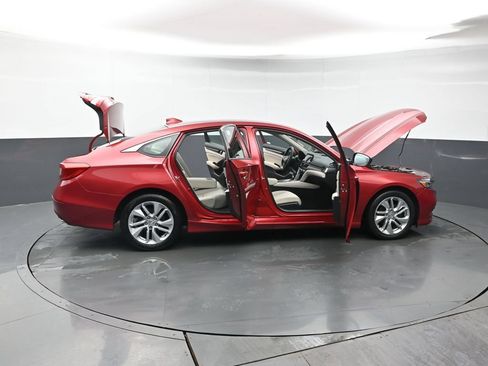 Used 2019 Honda Accord LX image 46