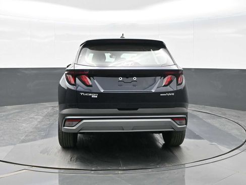 New 2026 Hyundai Tucson Blue SE image 6