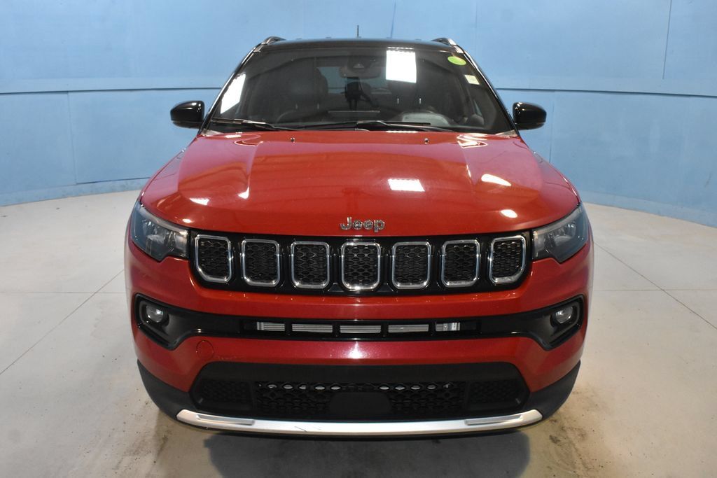 Used 2024 Jeep Compass Limited AWD/4WD image 24