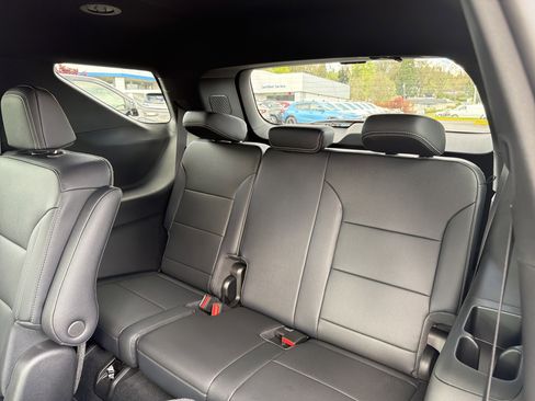 New 2026 Chevrolet Traverse RS AWD/4WD image 14