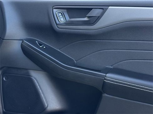 Used 2023 Ford Escape Active image 28
