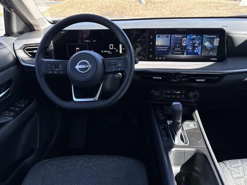 New 2026 Nissan Kicks SV w/ SV Premium Package AWD/4WD image 8