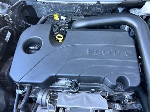 Used 2023 Chevrolet Equinox LT image 27