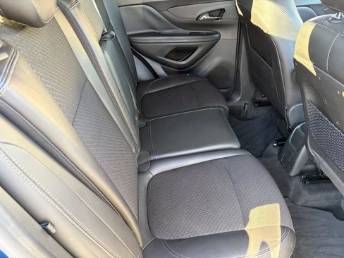 Certified 2019 Buick Encore Preferred FWD image 14