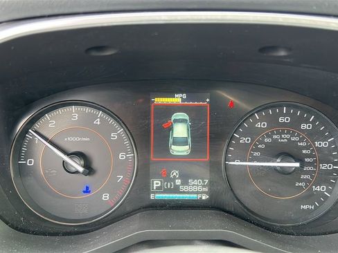 Used 2023 Subaru Crosstrek 2.0i Premium image 15