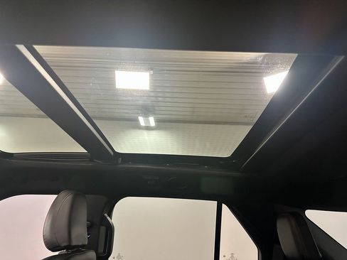 Used 2022 Ford Explorer ST-Line w/ Class IV Trailer Tow Package image 81