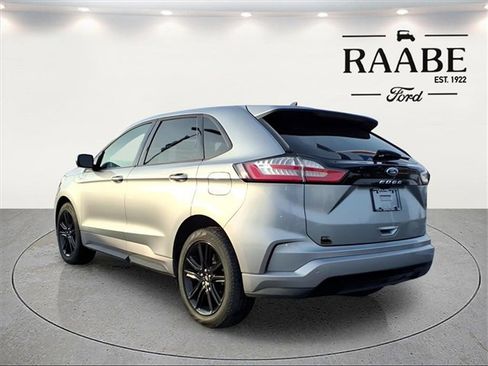 Used 2024 Ford Edge ST-Line image 8