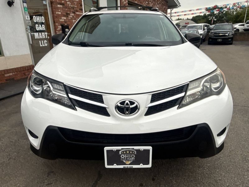 Used 2014 Toyota RAV4 LE AWD/4WD image 2