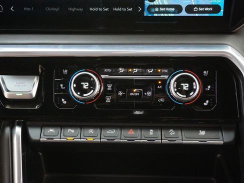 Used 2022 GMC Sierra 1500 Denali Ultimate AWD/4WD image 17